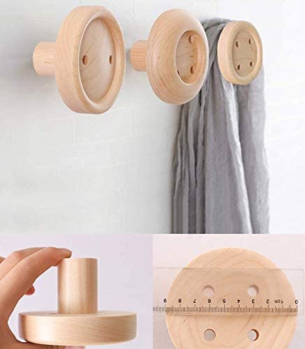 LÜNIC Garderobenhaken aus Holz im Knopf Design